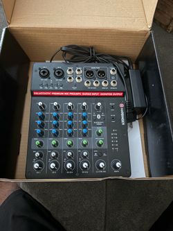 8-channel mixer w/ Bluetooth