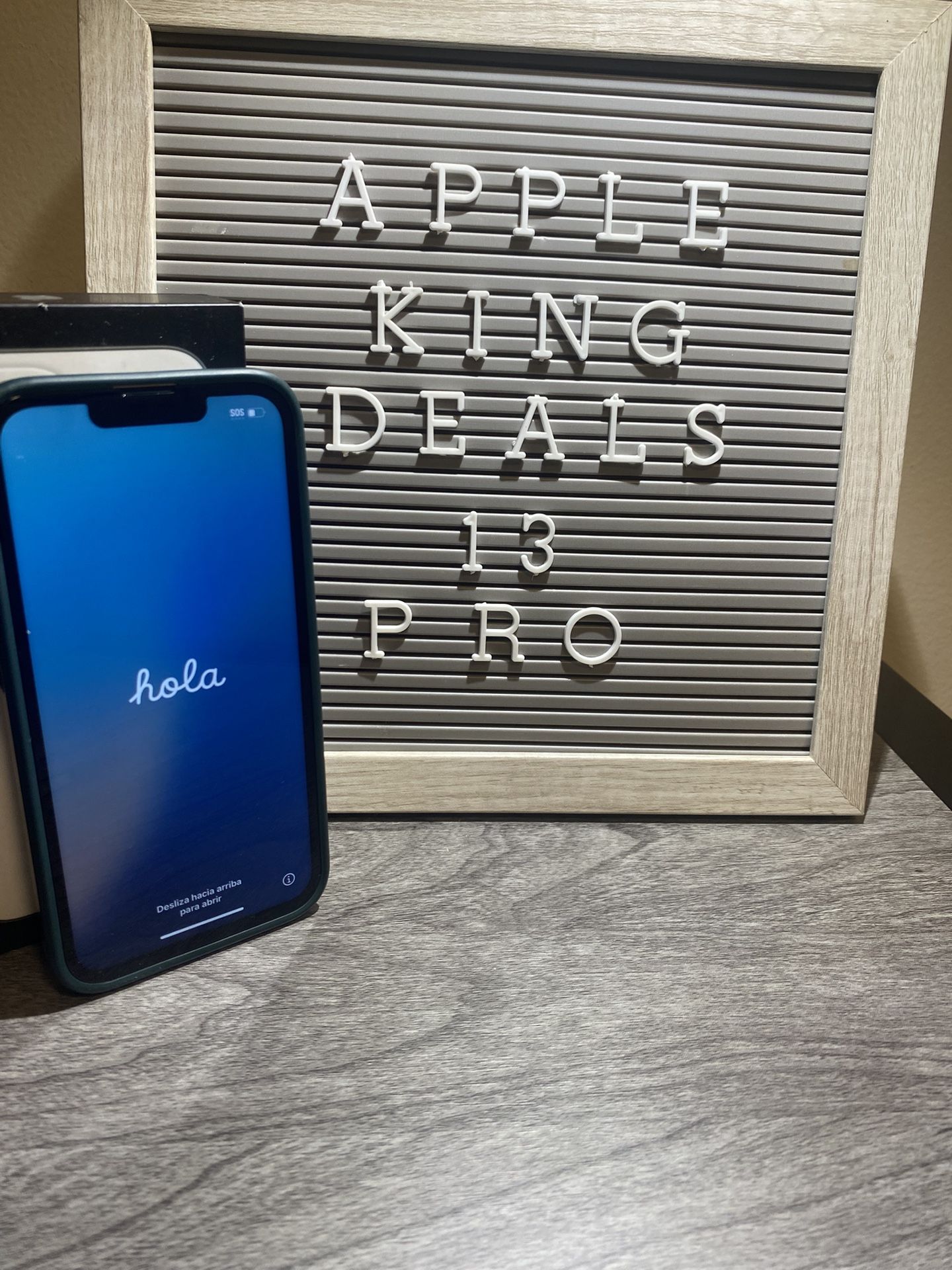 iPhone 13 Pro 128gb White Unlock( Battery Health 84%)