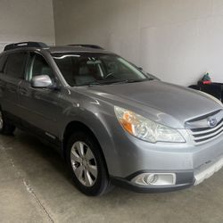 2011 Subaru Outback 2.5 Limited AWD Gray Clean Title 192k Miles
