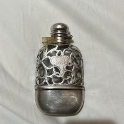 Antique Alvin 1898 flask