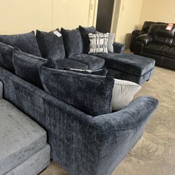 Sectionals 1299 brand new