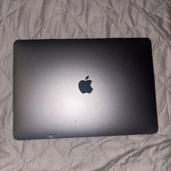 Apple MacBook Pro 13”