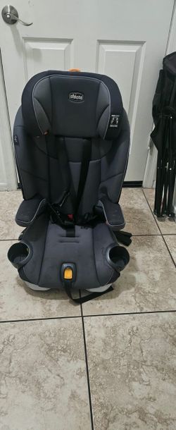 Chicco Car Seat for Sale