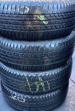 4 Llantas Usadas Yokohama Geolandar AT 225/65/17 $210 las 4