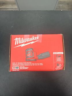 New in box milwaukee 5" random orbit sander