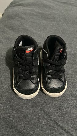Nike Air Toddler Sneakers Black White 5c