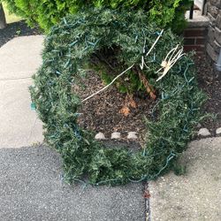 Outdoor Christmas Wreath 