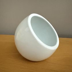 BIA Cordon Bleu Salt Cellar Tilted Bowl Box open top white ceramic