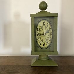 Avocado green clock
