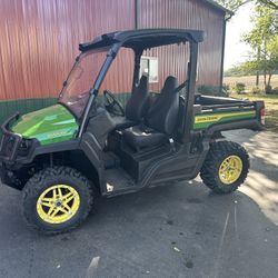 2021 John Deere Xuv 835M Gator UTV