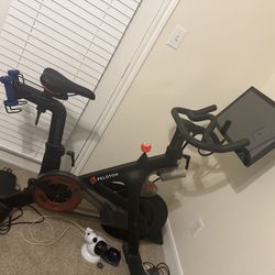 Peloton Bike 