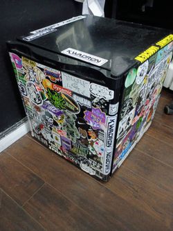 Min refrigerator