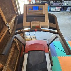 Free Treadmill 