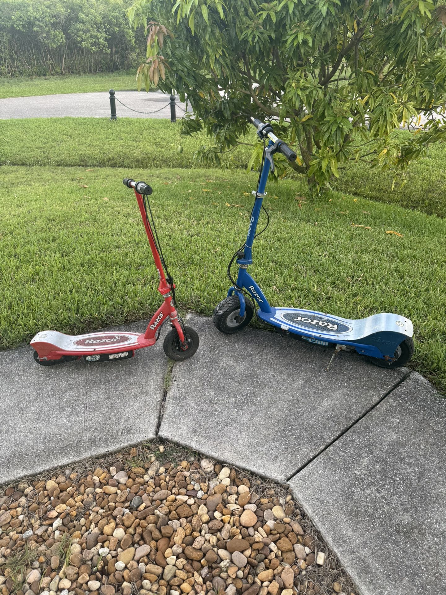 Razor E300 And E175