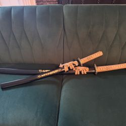 Decorative Samurai Sword Set – Katana & Wakizashi w/ Gold Handles & Dragon Blades