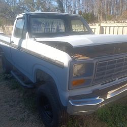 1981 Ford F-250