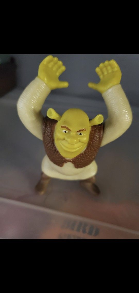 Shrek Figurine 