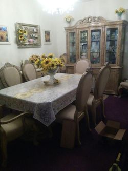    Complete Dining Room Set