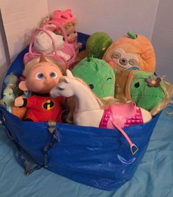 🧸✨ HUGE GIRLS TOY & PLUSH LOT – DISNEY, FROZEN, SQUISHMALLOWS & MORE! ✨🧸