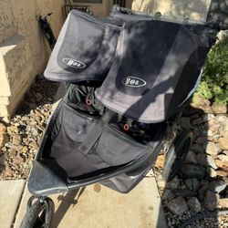 BOB Duallie Double Jogging Stroller