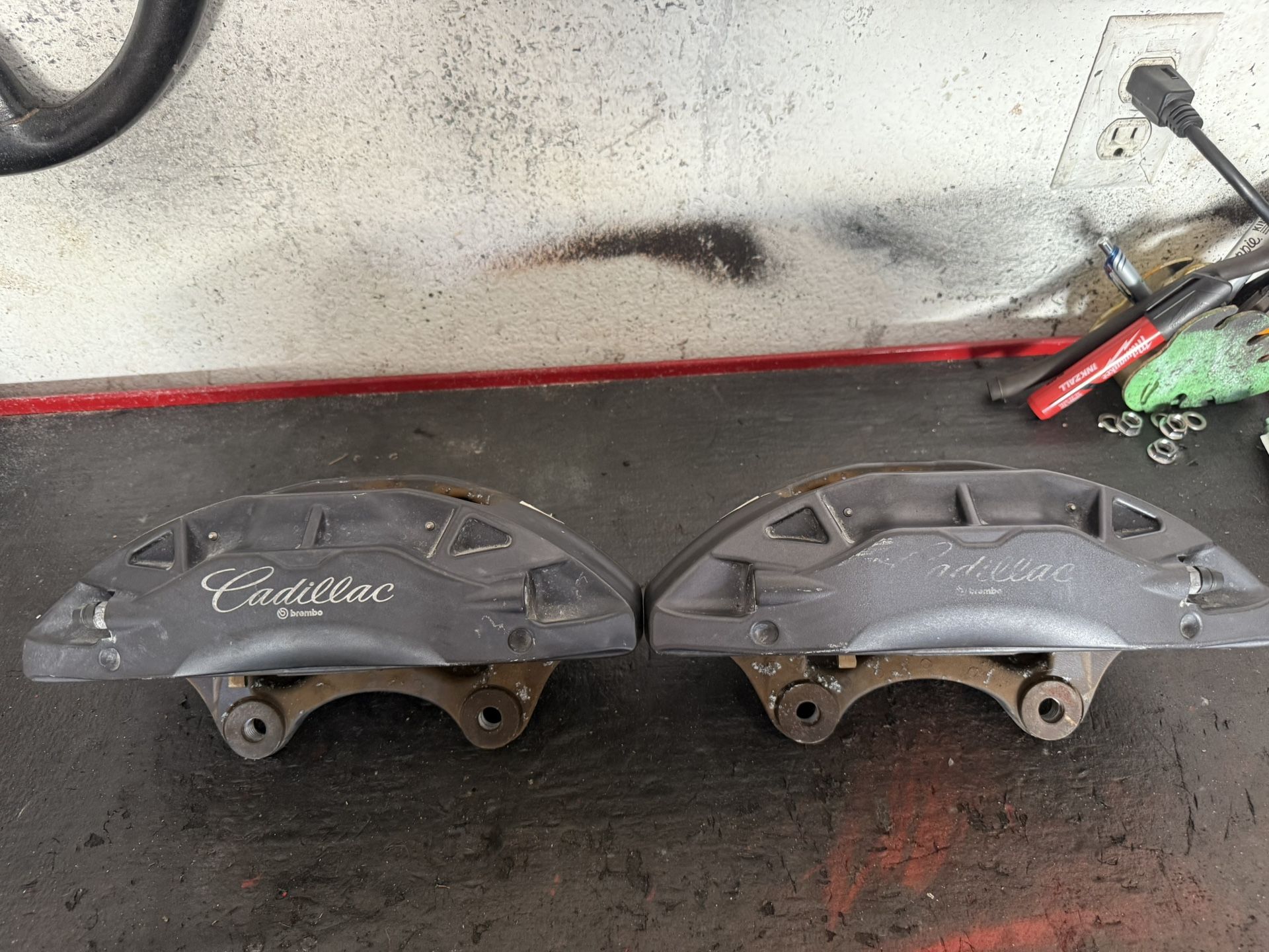 2013-2019 CADILLAC XTS 3.6L FRONT Left Right Brembo BRAKE CALIPERS OEM
