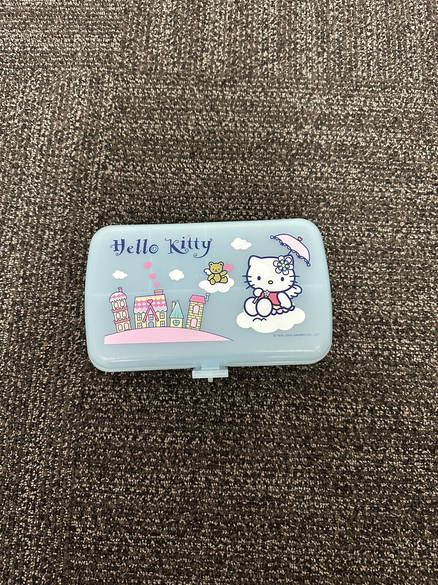 Sanrio Hello Kitty Angel Wings Blue Plastic Trinket Box Storage Case Lid Latches 2005
