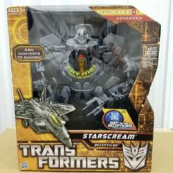 Transformers Leader Class Starscream