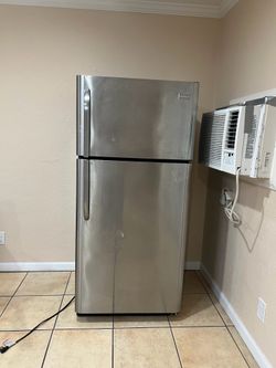 FREE REFRIGERATOR