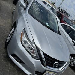 2016 Nissan Altima 