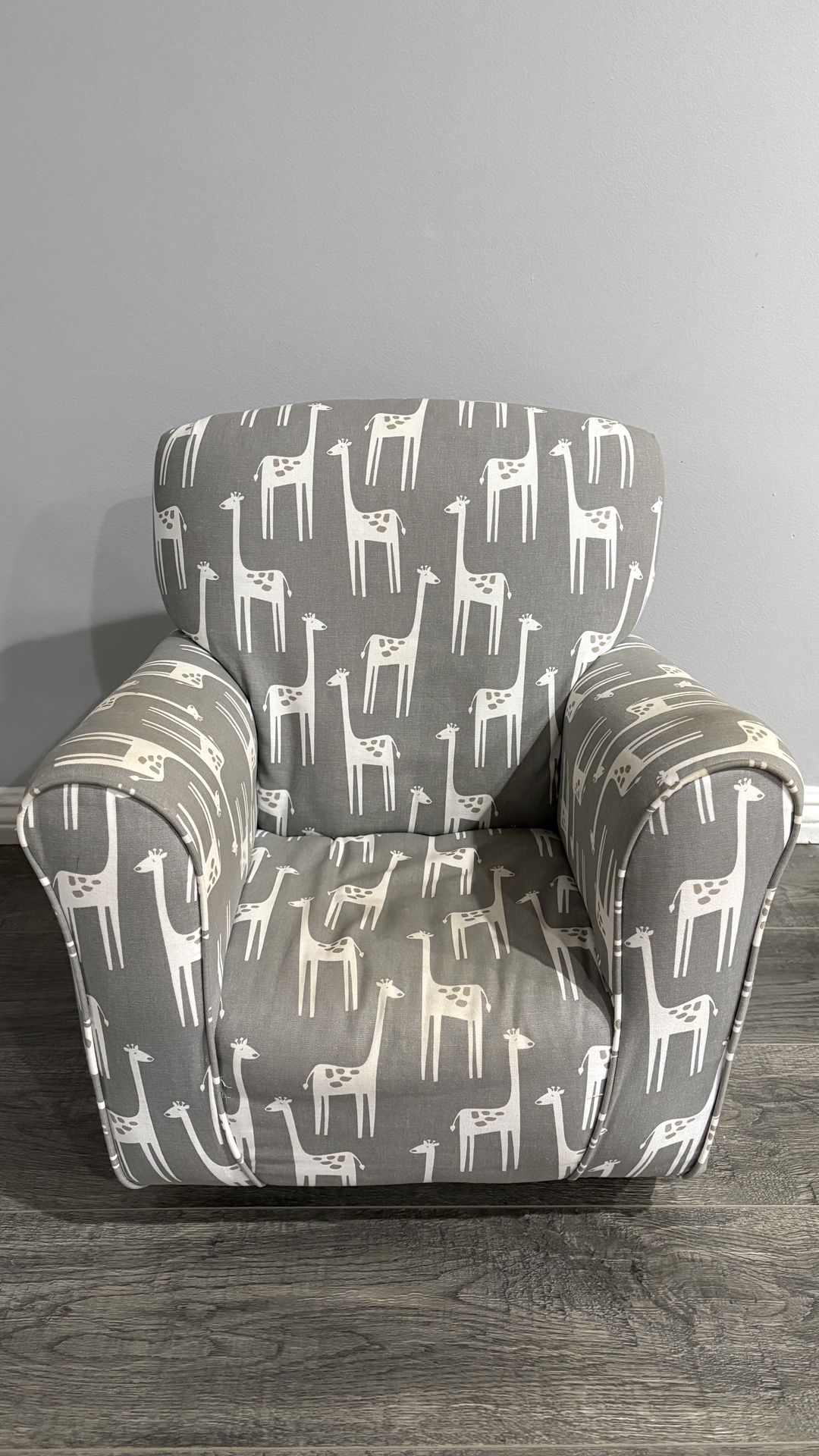 Kids’ Rocking Chair 
