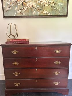 Dresser/Chest