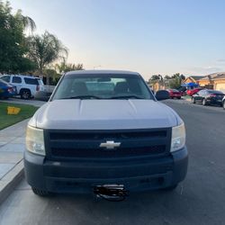 2007 Chevy Extended Cap Long Bed 