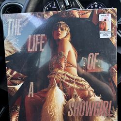 Taylor swift Life of a Showgirl Vynl Record