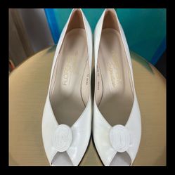 Florsheim Women's White Peep Toe Heels - Vintage