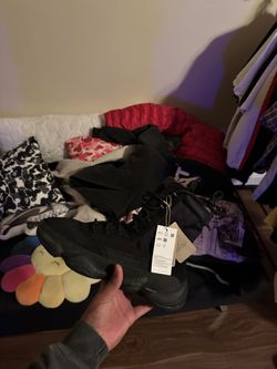 Yeezy Boot Size 11 