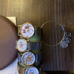 New Novelty Watches  With Bulldogs Or Animal Bracelet $5 Each 