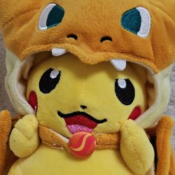 Pokémon Center Pikachu Charizard Collector's Edition Plush Stuffed Animal 2014