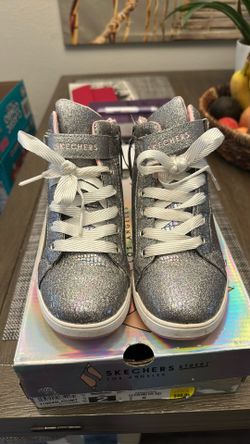 Sketchers Size 2 Girls Shoes