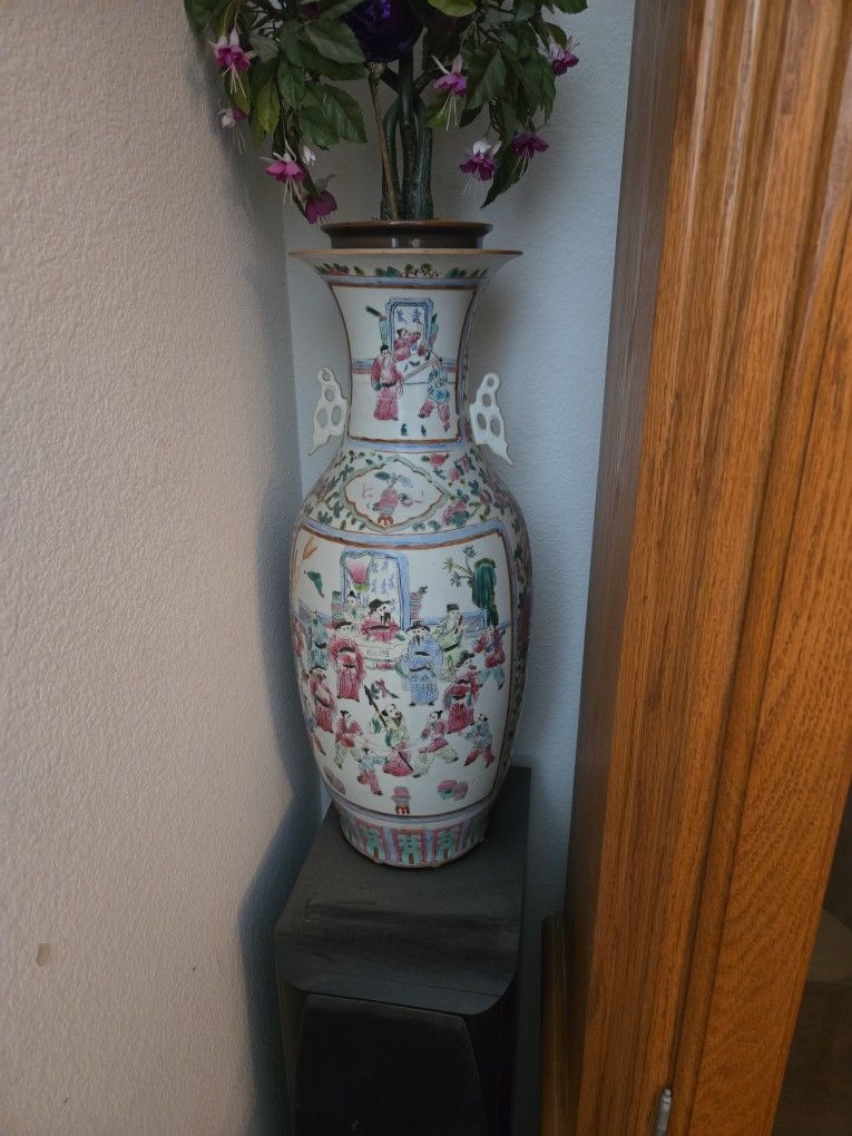 Antique porcelain vases.