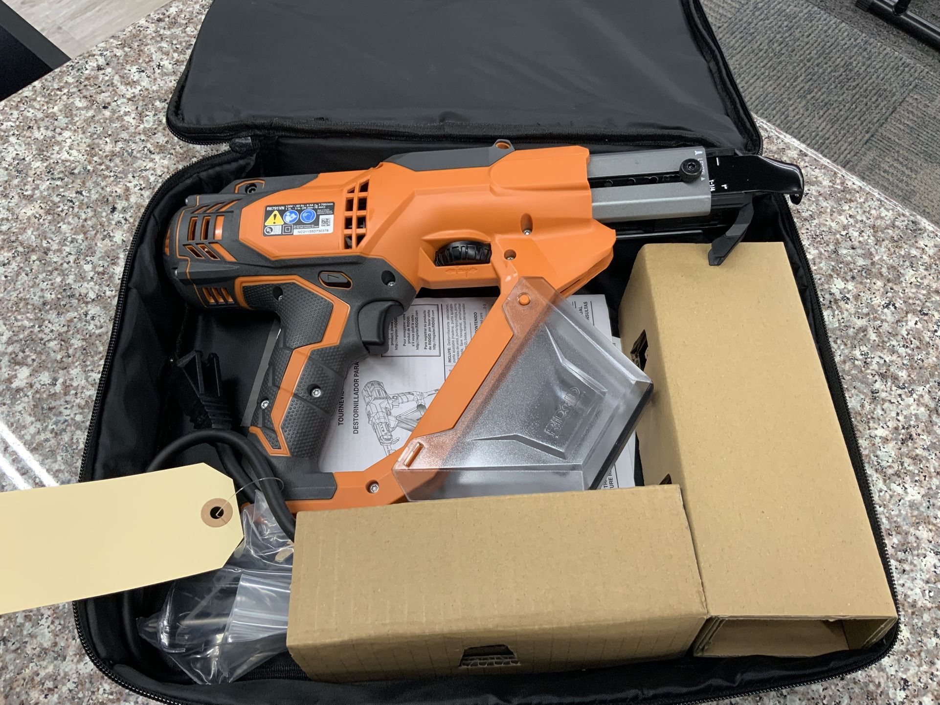 RIDGID 3 in. Drywall and Deck Collated Screwdriver With Storage Bag