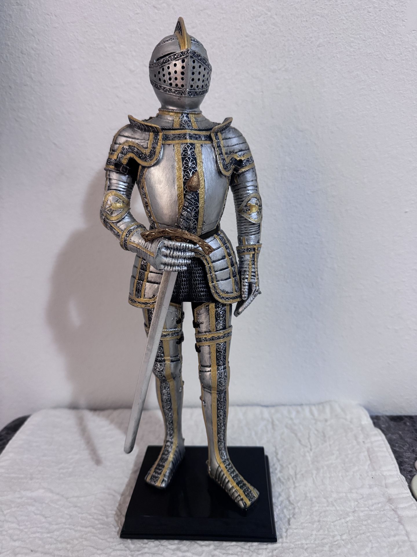 Medieval Knight Figurine Pewter