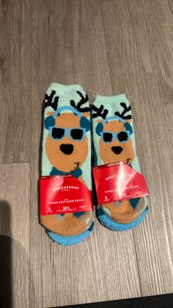 🦌 Wondershop Holiday Reindeer Cozy Crew Socks – 2 Sets