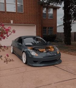 Toyota Celica 2000-2005 Part Out, Parts