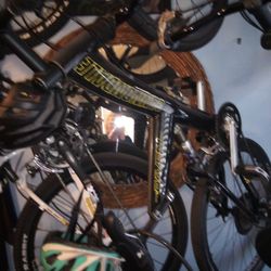 The Raven VSL Super V is in excellent condition