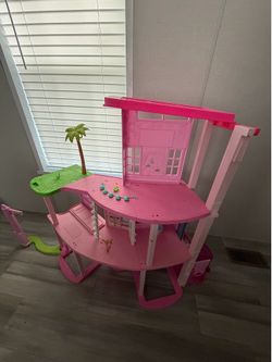 Barbie Dream House