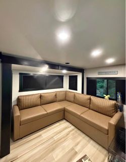 Sectional couch