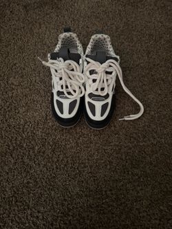 LV skates