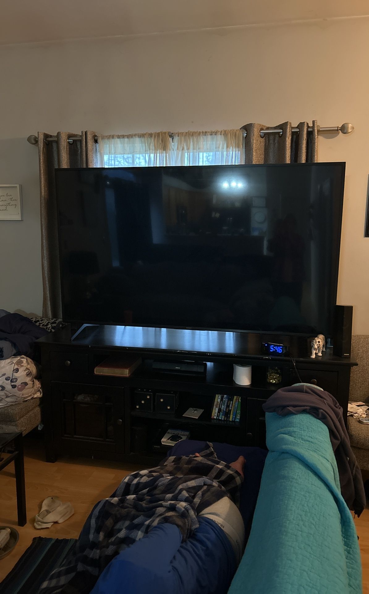 75” Sony TV And Sound System