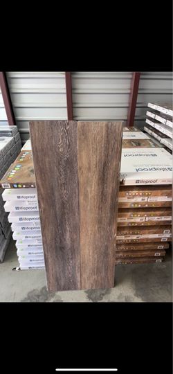 Lifeproof Walton Oak  Waterproof Luxury Vinyl Plank Flooring