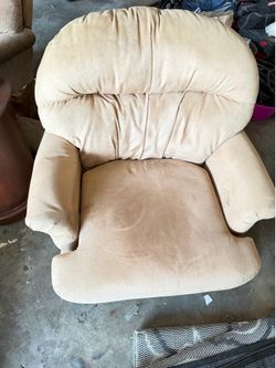 comfortable chair $10